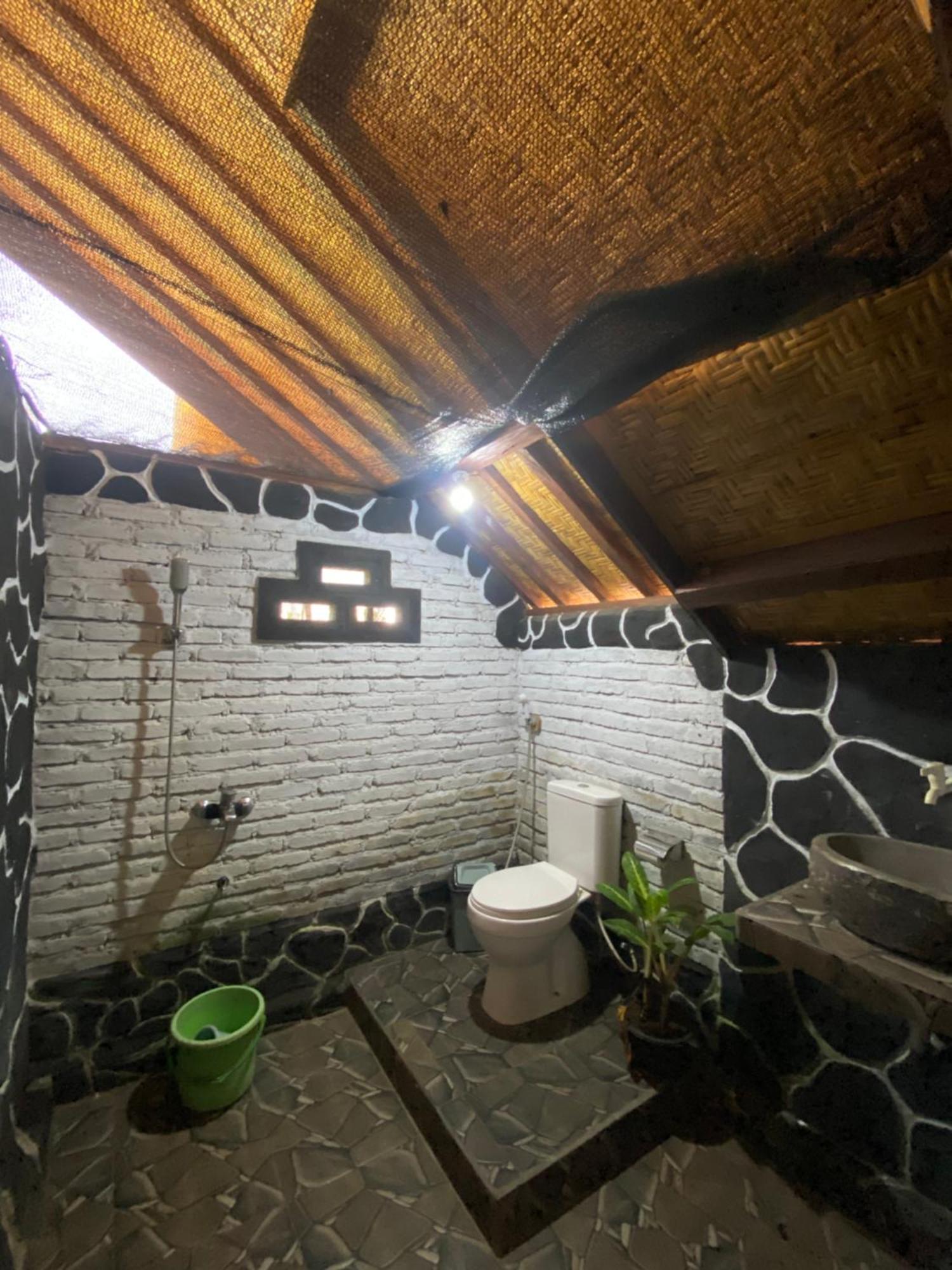 Edrian Bungalows Tetebatu Eksteriør billede